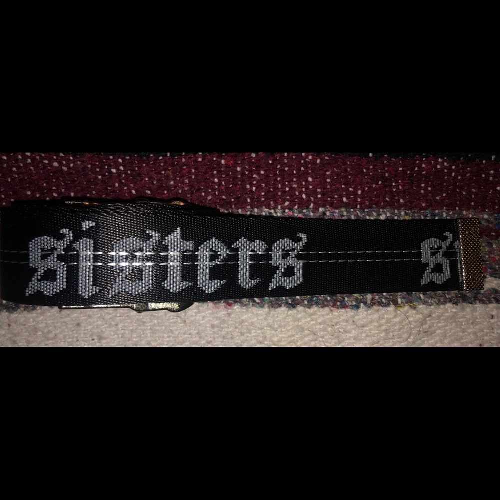 James Charles SISTERS  limited apparel -belt